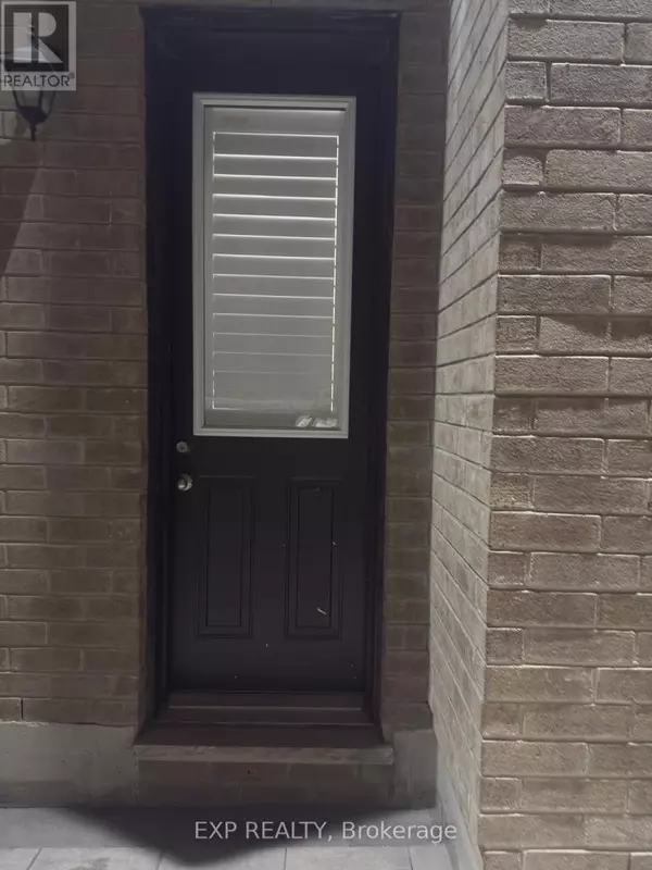 Brampton (northwest Brampton), ON L6X5P5,24 FROST STREET