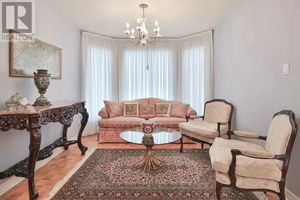 Mississauga (hurontario), ON L5R3J6,5310 SHACKLETON WAY