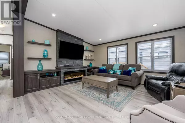 Burlington, ON L7P0C5,4449 Milburough Line #8 Hill