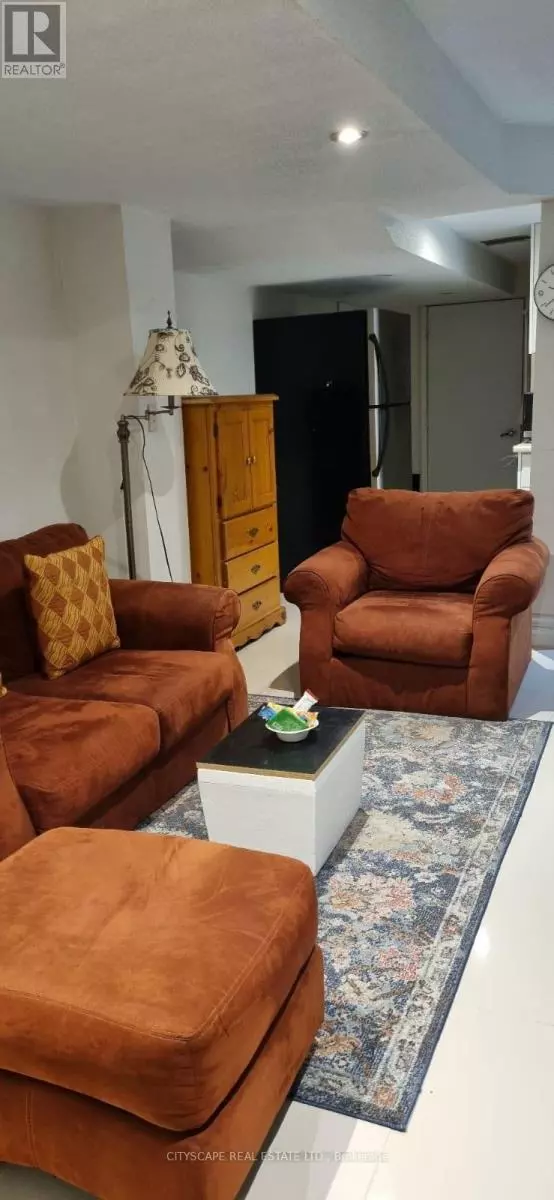 Mississauga (churchill Meadows), ON L5M7E3,3404 Fountain Park AVE East #BSMT