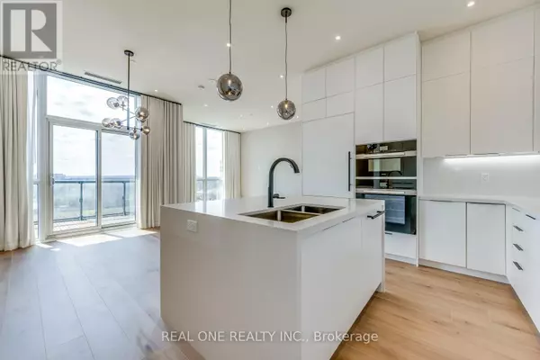 509 Dundas ST West #815, Oakville (go Glenorchy), ON L6M4M2