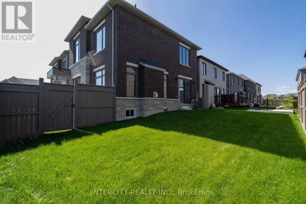 Brampton (bram East), ON L6P4R6,2 Dolomite DR #Lot 33