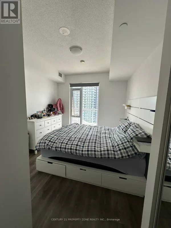 Mississauga (erin Mills), ON L5M0Y4,2520 Eglinton AVE West #1103