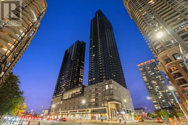 Mississauga (city Centre), ON L5B0P6,395 Square One DR #3104