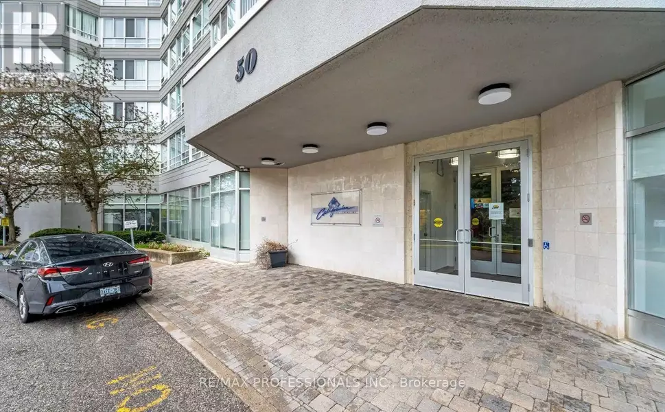 50 Kingsbridge Garden CIR #1502, Mississauga (hurontario), ON L5R1Y2