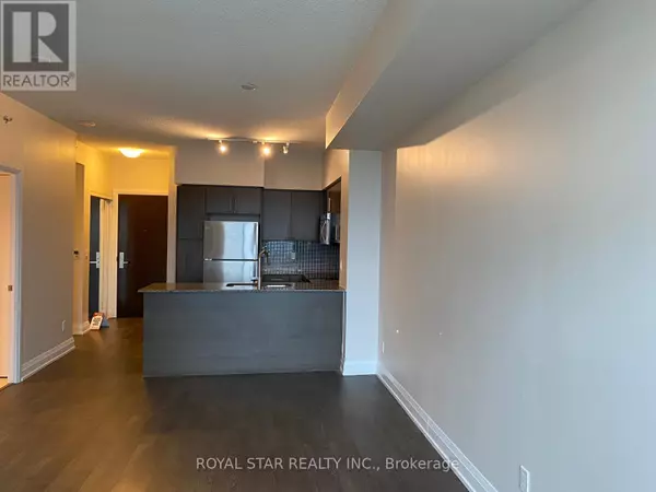 Oakville (co Central), ON L6K0J1,65 Speers RD #1204