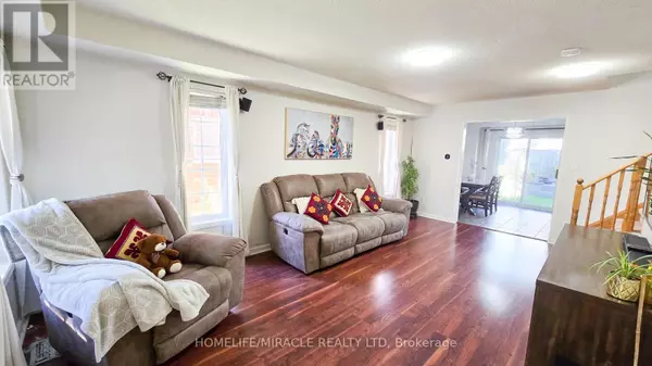 Brampton (northwest Sandalwood Parkway), ON L7A1T3,48 BRAMCEDAR CRESCENT