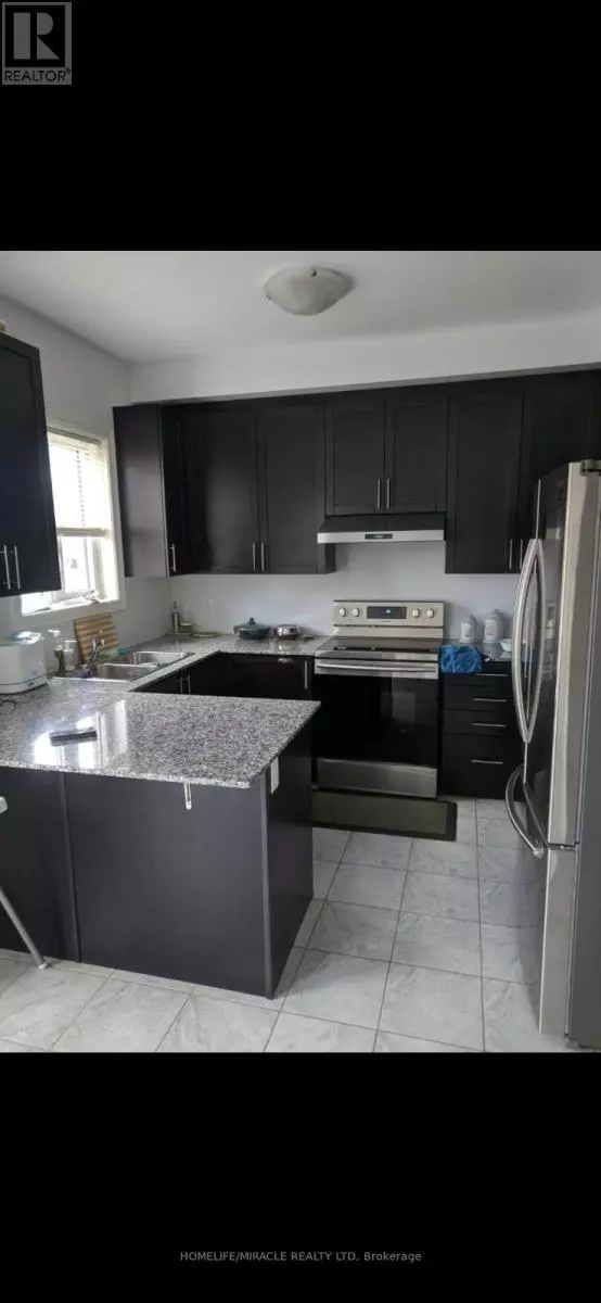 Brampton (northwest Brampton), ON L7A4B8,5 EXHIBITION CRESCENT