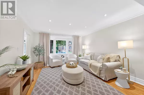 Toronto (new Toronto), ON M8V3L4,31 NINETEENTH STREET