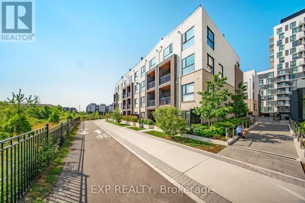 Oakville (jm Joshua Meadows), ON L6H7X5,349 Wheat Boom DR #335