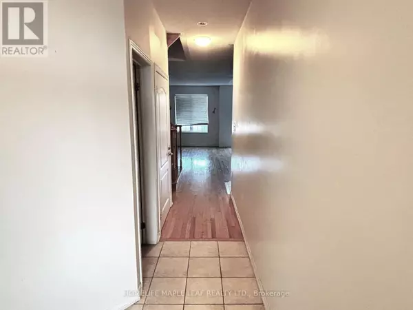 Brampton (sandringham-wellington North), ON L6R3R2,39 SUSSEXVALE DRIVE