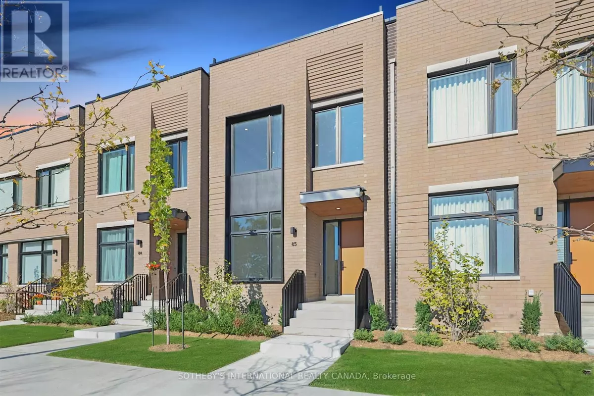 Mississauga (port Credit), ON L5H0B2,60 Lou Parsons Way DR #TH 85