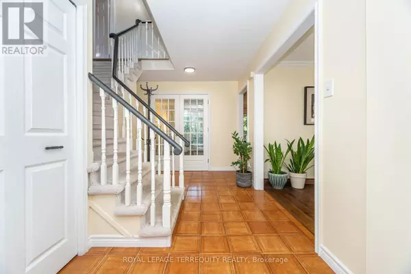 Mississauga (erin Mills), ON L5L2X3,4085 WHEELWRIGHT CRESCENT