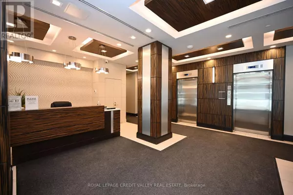 Mississauga (city Centre), ON L5B0G9,349 Rathburn RD West #709