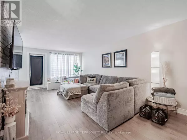 Burlington (brant), ON L7R1K2,2411 New ST #205