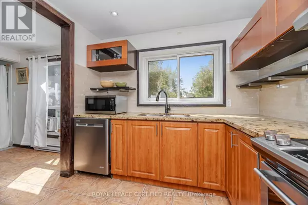 Brampton (central Park), ON L6S1P7,13 HILLDOWNTREE TRAIL