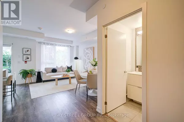 Mississauga (central Erin Mills), ON L5M0Z5,2530 Eglinton AVE West #116