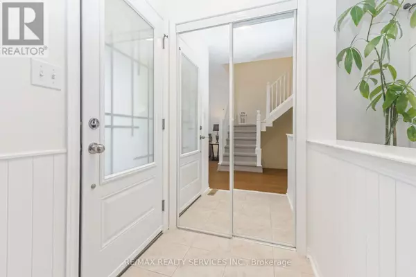 Brampton (fletcher's Meadow), ON L7A1P7,22 THORPE CRESCENT