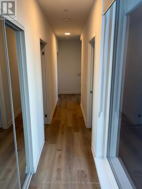 Mississauga (city Centre), ON L5B0P6,395 Square One DR #403