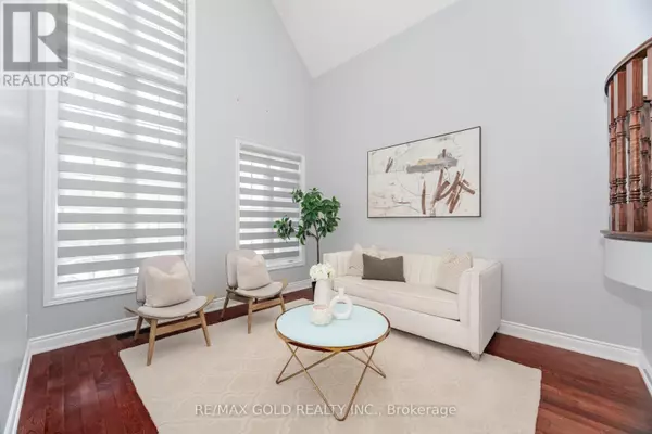 Brampton (bram East), ON L6P2V9,32 EAGLESPRINGS CRESCENT