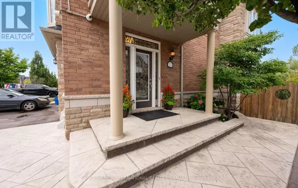 Milton (wi Willmott), ON L9T8B1,745 Farmstead DR #21