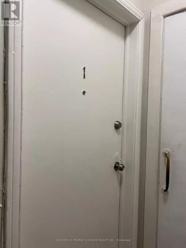 1528 Queen ST West #1, Toronto (south Parkdale), ON M6R1A4