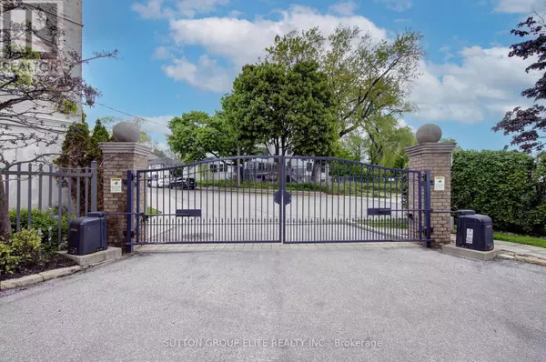 Toronto (mimico), ON M8V4E7,16 NAUTICAL LANE