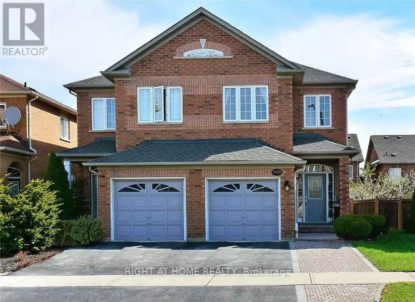 Mississauga (churchill Meadows), ON L5M7E3,3428 FOUNTAIN PARK AVENUE