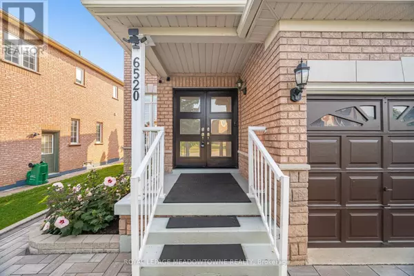 Mississauga (meadowvale Village), ON L5W1G4,6520 WESTERN SKIES WAY