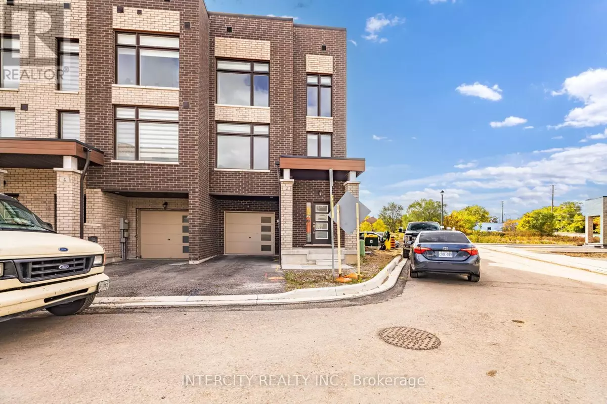 Brampton (credit Valley), ON L6Y6L2,2 QUEENPOST DRIVE
