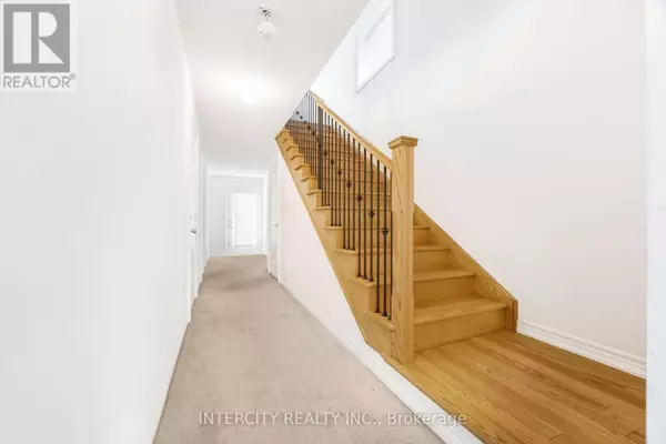 Brampton (credit Valley), ON L6Y6L2,2 QUEENPOST DRIVE