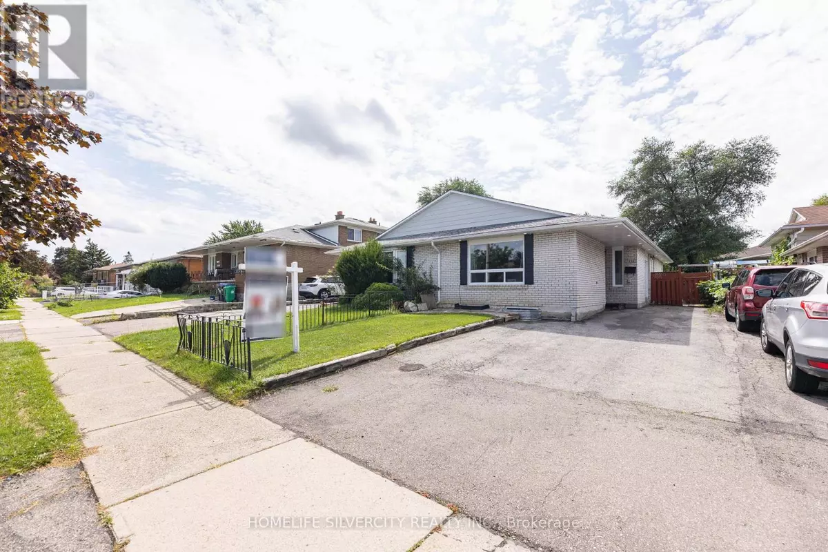 Mississauga (malton), ON L4T2M7,7258 REINDEER DRIVE