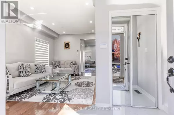 Milton (cl Clarke), ON L9T0B2,1107 BONIN CRESCENT