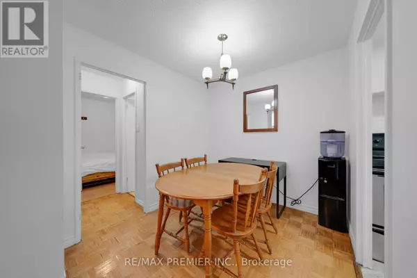 Mississauga (sheridan), ON L5K2C8,2095 Roche CT #209