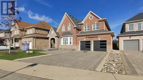 Brampton (vales Of Castlemore), ON L6P1T6,37 DONWOODS COURT