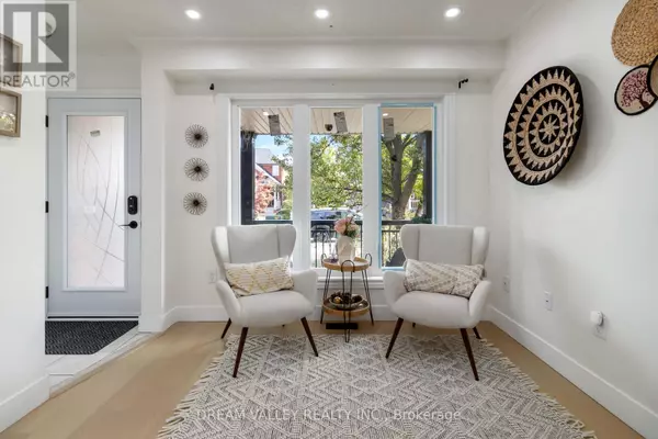 Milton (cl Clarke), ON L9T5J5,1517 EVANS TERRACE