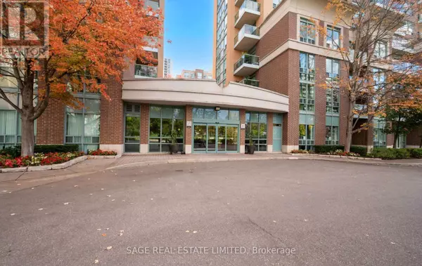 Toronto (islington-city Centre West), ON M9A5G4,15 Michael Power PL #PH2