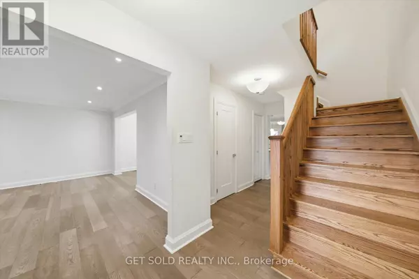 Brampton (downtown Brampton), ON L6Y1S5,18 MILL STREET S