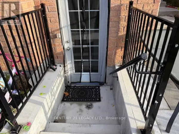 Brampton (sandringham-wellington), ON L6R2S1,12 Cobblestone CT #(Basement)