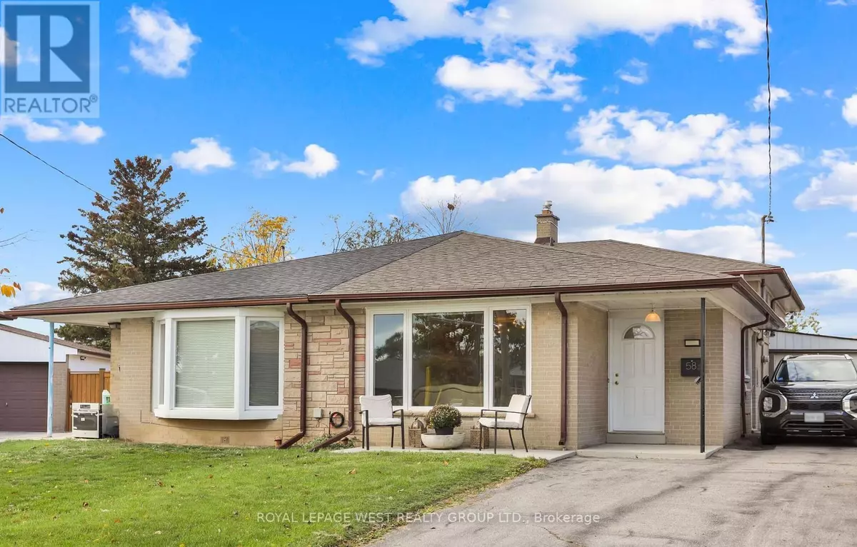 Toronto (york University Heights), ON M3J1C1,58 FRANKTON CRESCENT