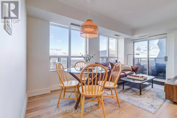 Mississauga (city Centre), ON L5B4P9,310 Burnhamthorpe RD West #2412