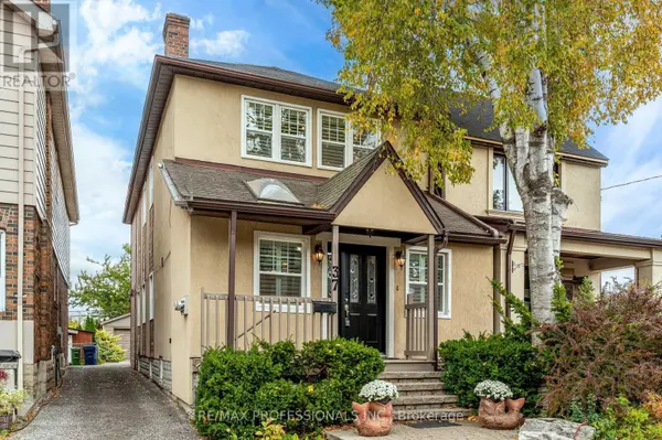 37 LAVINIA AVENUE, Toronto (high Park-swansea), ON M6S3H9