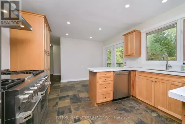 Caledon, ON L7K1H4,5 CEDAR DRIVE
