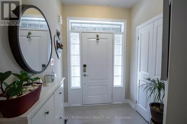 Oakville (jm Joshua Meadows), ON L6H0X1,3333 MOCKINGBIRD COMMON E