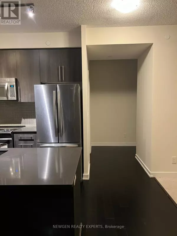 Mississauga (city Centre), ON L5B0G3,4011 Brickstone Mews #906