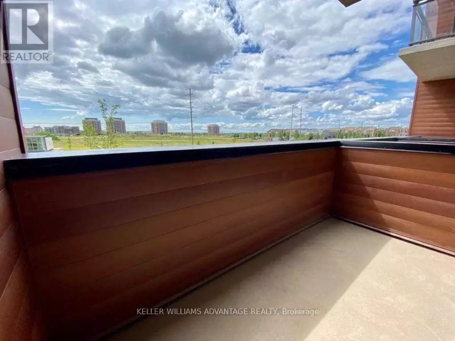 Oakville (go Glenorchy), ON L6H0X5,128 Grovewood Common #214