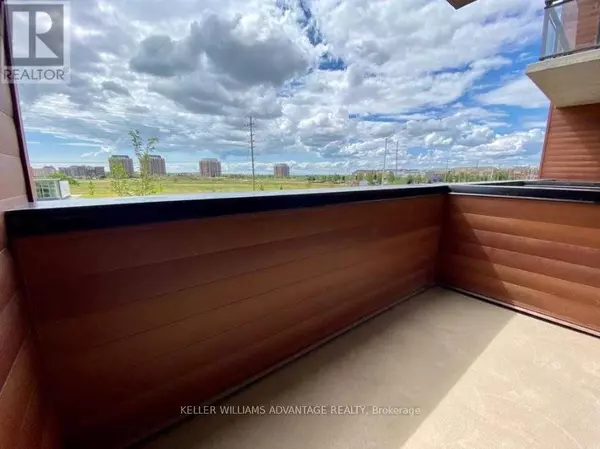 128 Grovewood Common #214, Oakville (go Glenorchy), ON L6H0X5