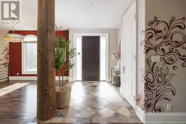 Oakville (wo West), ON L6L5C2,2448 BRIDGE ROAD