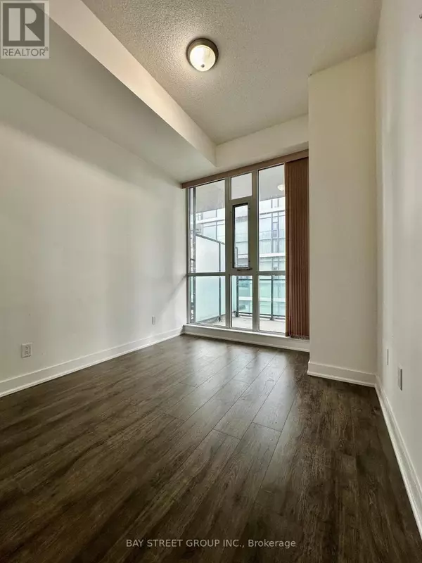 Mississauga (creditview), ON L5B0E9,4070 Confederation Pkwy #609