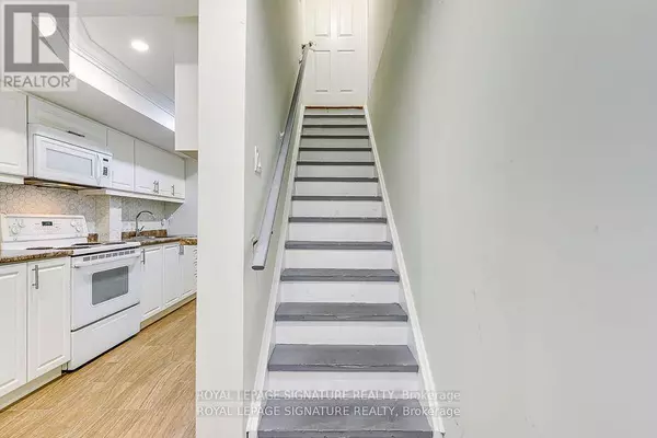 Milton (co Coates), ON L9T7R8,651 Snider TER #Bsmt